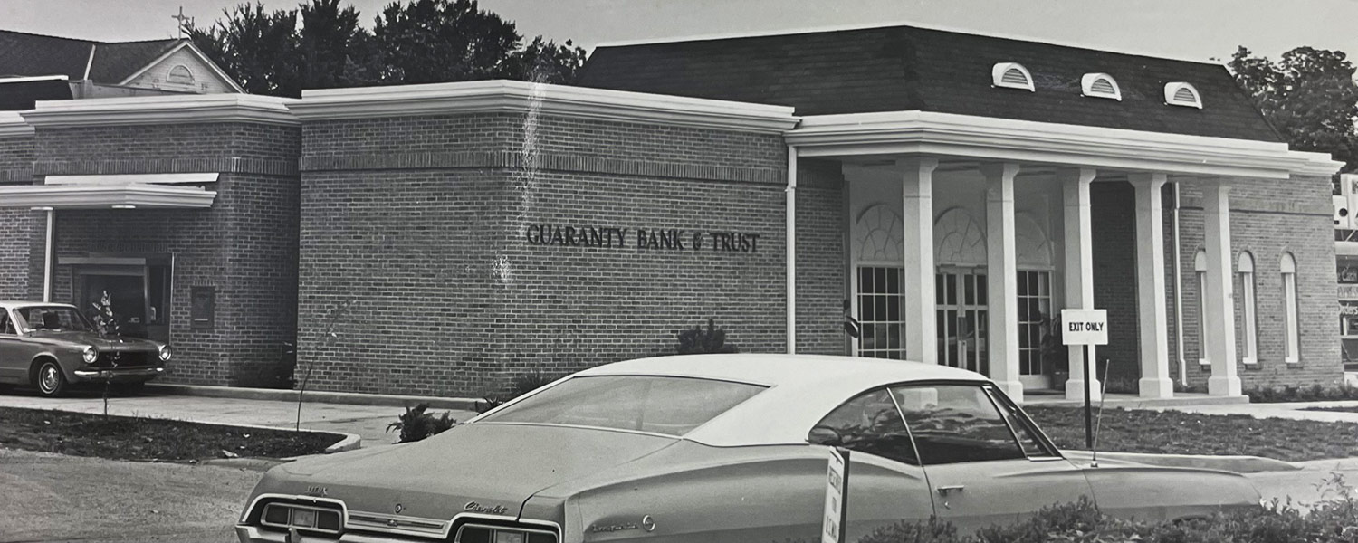 Black and white image of Guaranty Bank